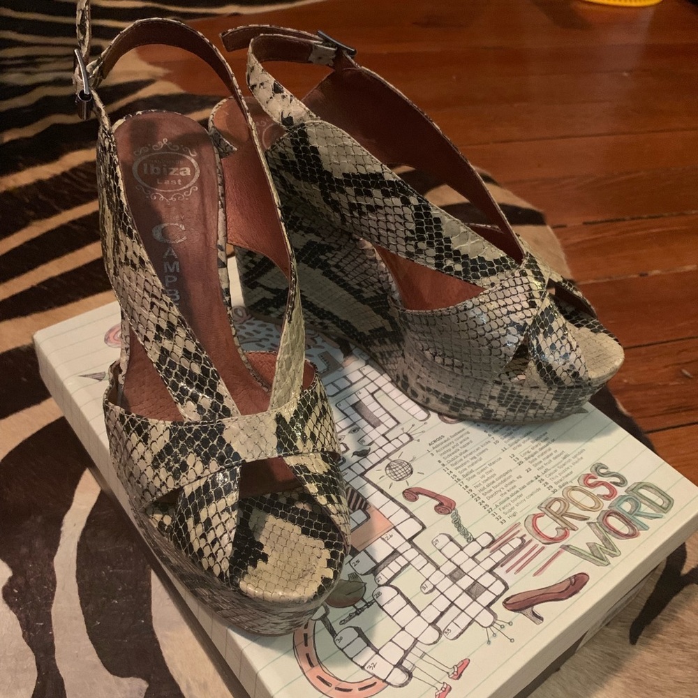 Jeffrey Campbell MARIEL Wedge Sandals Sz 9.5